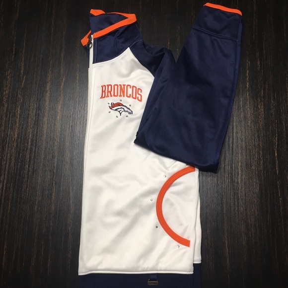 Women’s RBk NFL Jacket - Picture 4 of 8